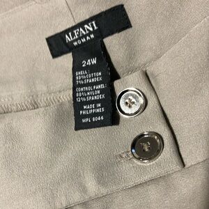 Alfani Tan Capri Pants